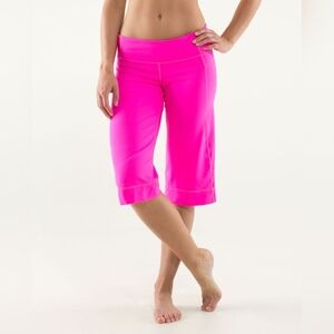 Lululemon Clam Digger II Crop Leggings Raspberry Glo Light Size 10